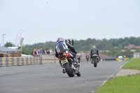 Motorcycle-action-photographs;cadwell;cadwell-park-photographs;event-digital-images;eventdigitalimages;motor-racing-louth-lincolnshire;no-limits-trackdays;peter-wileman-photography;trackday;trackday-digital-images;trackday-photos