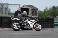 Motorcycle-action-photographs;cadwell;cadwell-park-photographs;event-digital-images;eventdigitalimages;motor-racing-louth-lincolnshire;no-limits-trackdays;peter-wileman-photography;trackday;trackday-digital-images;trackday-photos