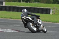 Motorcycle-action-photographs;cadwell;cadwell-park-photographs;event-digital-images;eventdigitalimages;motor-racing-louth-lincolnshire;no-limits-trackdays;peter-wileman-photography;trackday;trackday-digital-images;trackday-photos