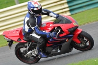 Motorcycle-action-photographs;cadwell;cadwell-park-photographs;event-digital-images;eventdigitalimages;motor-racing-louth-lincolnshire;no-limits-trackdays;peter-wileman-photography;trackday;trackday-digital-images;trackday-photos