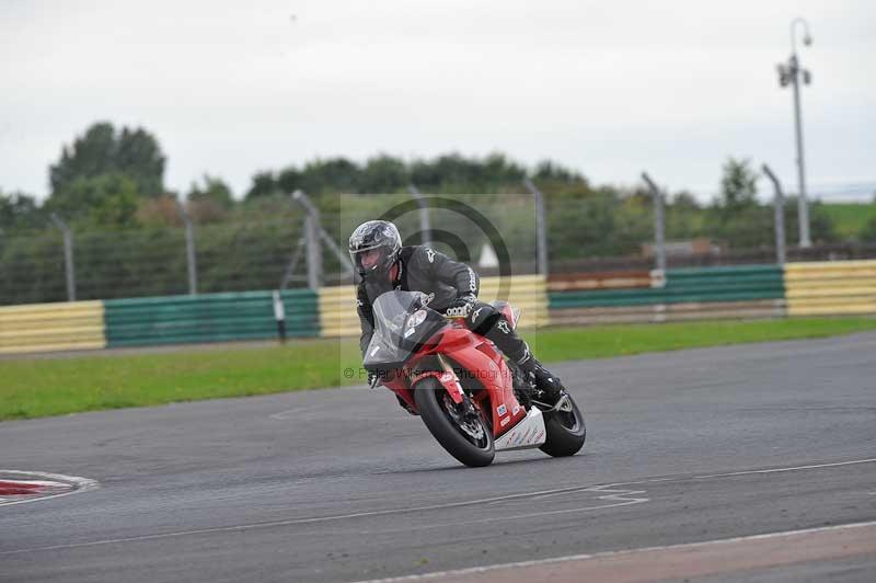 Motorcycle action photographs;cadwell;cadwell park photographs;event digital images;eventdigitalimages;motor racing louth lincolnshire;no limits trackdays;peter wileman photography;trackday;trackday digital images;trackday photos