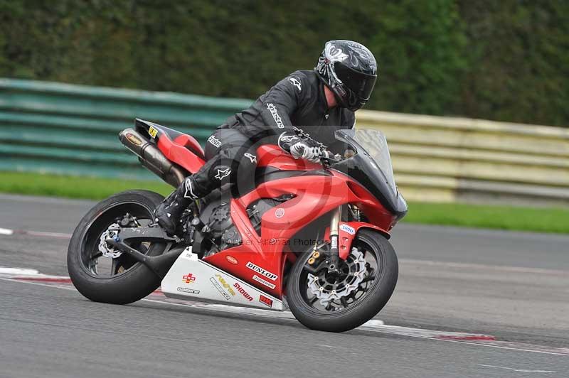 Motorcycle action photographs;cadwell;cadwell park photographs;event digital images;eventdigitalimages;motor racing louth lincolnshire;no limits trackdays;peter wileman photography;trackday;trackday digital images;trackday photos