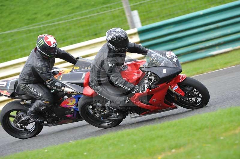 Motorcycle action photographs;cadwell;cadwell park photographs;event digital images;eventdigitalimages;motor racing louth lincolnshire;no limits trackdays;peter wileman photography;trackday;trackday digital images;trackday photos