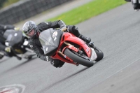 Motorcycle-action-photographs;cadwell;cadwell-park-photographs;event-digital-images;eventdigitalimages;motor-racing-louth-lincolnshire;no-limits-trackdays;peter-wileman-photography;trackday;trackday-digital-images;trackday-photos