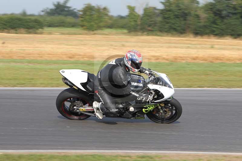 Motorcycle action photographs;Trackday digital images;event digital images;eventdigitalimages;no limits trackday;peter wileman photography;snetterton;snetterton circuit norfolk;snetterton photographs;trackday;trackday photos