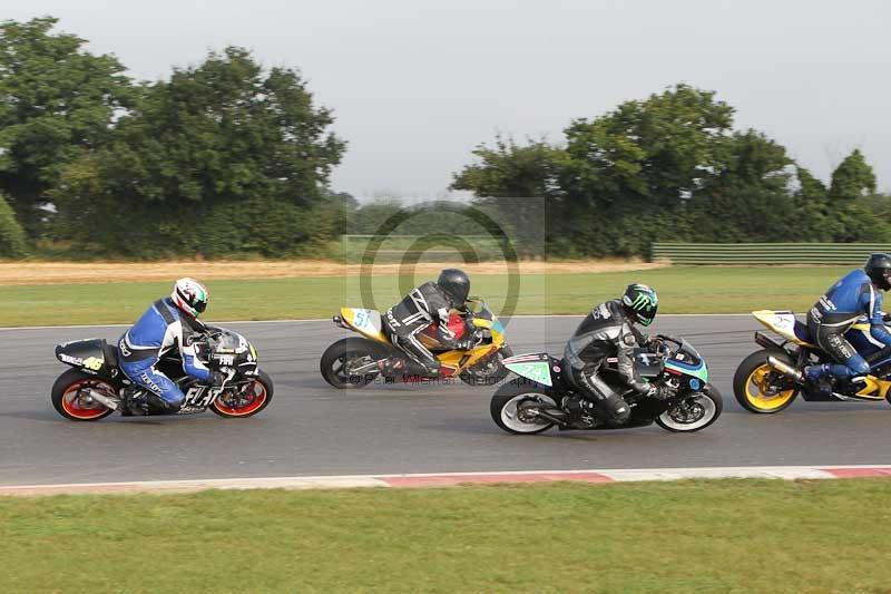 Motorcycle action photographs;Trackday digital images;event digital images;eventdigitalimages;no limits trackday;peter wileman photography;snetterton;snetterton circuit norfolk;snetterton photographs;trackday;trackday photos