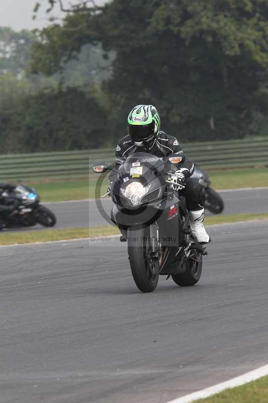 Motorcycle action photographs;Trackday digital images;event digital images;eventdigitalimages;no limits trackday;peter wileman photography;snetterton;snetterton circuit norfolk;snetterton photographs;trackday;trackday photos