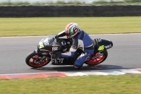 Motorcycle-action-photographs;Trackday-digital-images;event-digital-images;eventdigitalimages;no-limits-trackday;peter-wileman-photography;snetterton;snetterton-circuit-norfolk;snetterton-photographs;trackday;trackday-photos