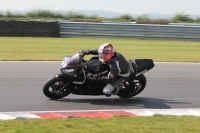 Motorcycle-action-photographs;Trackday-digital-images;event-digital-images;eventdigitalimages;no-limits-trackday;peter-wileman-photography;snetterton;snetterton-circuit-norfolk;snetterton-photographs;trackday;trackday-photos