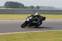 Motorcycle-action-photographs;Trackday-digital-images;event-digital-images;eventdigitalimages;no-limits-trackday;peter-wileman-photography;snetterton;snetterton-circuit-norfolk;snetterton-photographs;trackday;trackday-photos