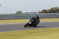 Motorcycle-action-photographs;Trackday-digital-images;event-digital-images;eventdigitalimages;no-limits-trackday;peter-wileman-photography;snetterton;snetterton-circuit-norfolk;snetterton-photographs;trackday;trackday-photos
