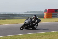 Motorcycle-action-photographs;Trackday-digital-images;event-digital-images;eventdigitalimages;no-limits-trackday;peter-wileman-photography;snetterton;snetterton-circuit-norfolk;snetterton-photographs;trackday;trackday-photos