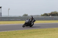 Motorcycle-action-photographs;Trackday-digital-images;event-digital-images;eventdigitalimages;no-limits-trackday;peter-wileman-photography;snetterton;snetterton-circuit-norfolk;snetterton-photographs;trackday;trackday-photos