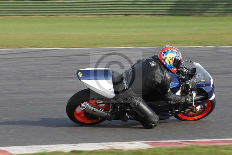 Motorcycle action photographs;Trackday digital images;event digital images;eventdigitalimages;no limits trackday;peter wileman photography;snetterton;snetterton circuit norfolk;snetterton photographs;trackday;trackday photos
