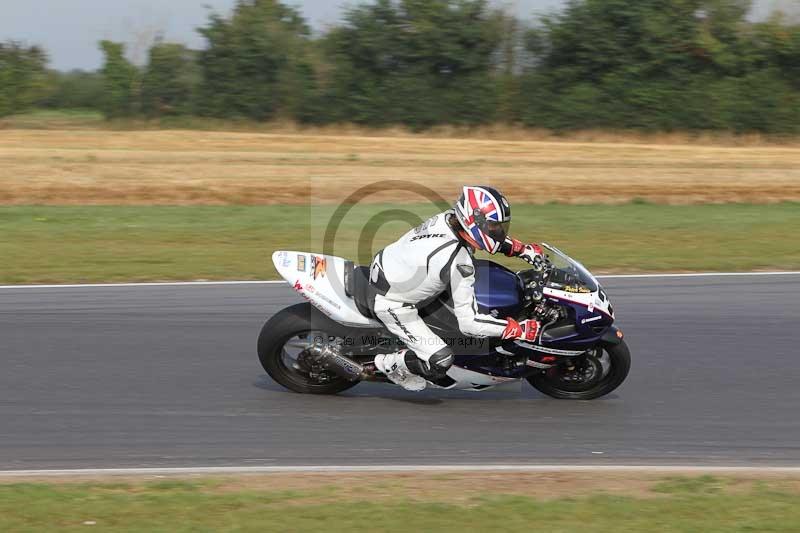 Motorcycle action photographs;Trackday digital images;event digital images;eventdigitalimages;no limits trackday;peter wileman photography;snetterton;snetterton circuit norfolk;snetterton photographs;trackday;trackday photos