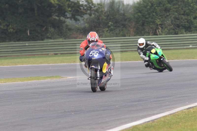 Motorcycle action photographs;Trackday digital images;event digital images;eventdigitalimages;no limits trackday;peter wileman photography;snetterton;snetterton circuit norfolk;snetterton photographs;trackday;trackday photos
