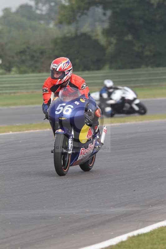 Motorcycle action photographs;Trackday digital images;event digital images;eventdigitalimages;no limits trackday;peter wileman photography;snetterton;snetterton circuit norfolk;snetterton photographs;trackday;trackday photos