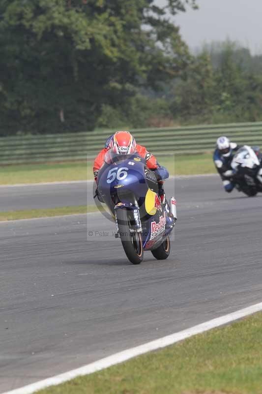 Motorcycle action photographs;Trackday digital images;event digital images;eventdigitalimages;no limits trackday;peter wileman photography;snetterton;snetterton circuit norfolk;snetterton photographs;trackday;trackday photos