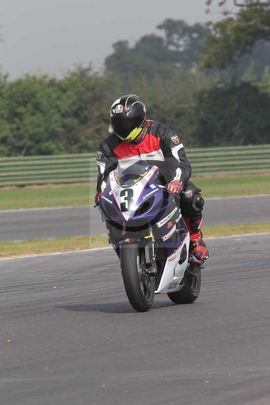Motorcycle action photographs;Trackday digital images;event digital images;eventdigitalimages;no limits trackday;peter wileman photography;snetterton;snetterton circuit norfolk;snetterton photographs;trackday;trackday photos