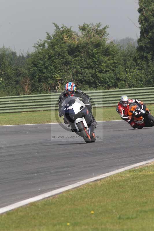 Motorcycle action photographs;Trackday digital images;event digital images;eventdigitalimages;no limits trackday;peter wileman photography;snetterton;snetterton circuit norfolk;snetterton photographs;trackday;trackday photos