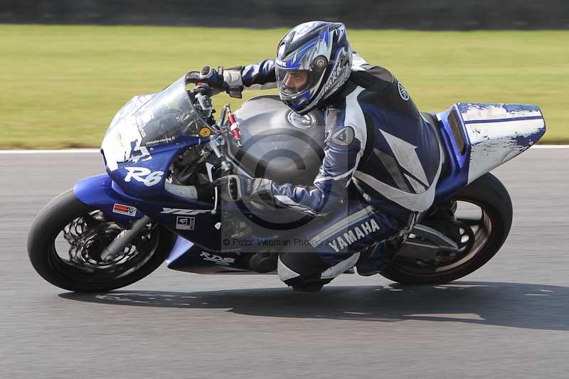 Motorcycle action photographs;Trackday digital images;event digital images;eventdigitalimages;no limits trackday;peter wileman photography;snetterton;snetterton circuit norfolk;snetterton photographs;trackday;trackday photos