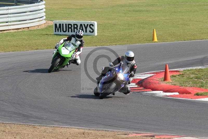 Motorcycle action photographs;Trackday digital images;event digital images;eventdigitalimages;no limits trackday;peter wileman photography;snetterton;snetterton circuit norfolk;snetterton photographs;trackday;trackday photos