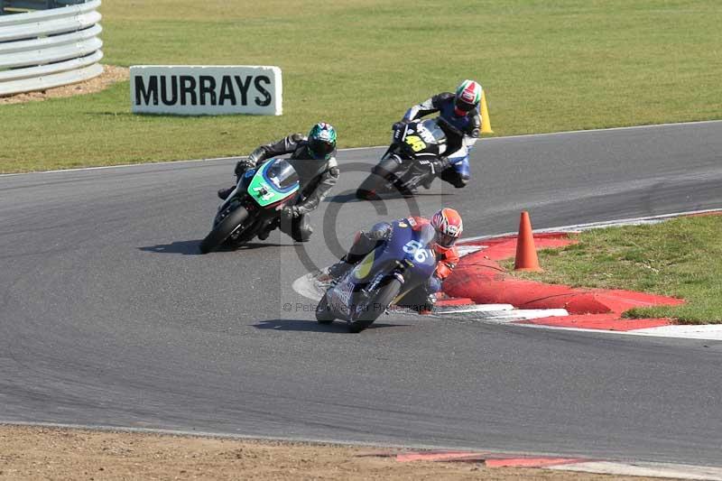 Motorcycle action photographs;Trackday digital images;event digital images;eventdigitalimages;no limits trackday;peter wileman photography;snetterton;snetterton circuit norfolk;snetterton photographs;trackday;trackday photos
