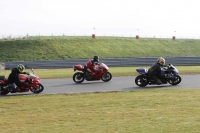 Motorcycle-action-photographs;Trackday-digital-images;event-digital-images;eventdigitalimages;no-limits-trackday;peter-wileman-photography;snetterton;snetterton-circuit-norfolk;snetterton-photographs;trackday;trackday-photos