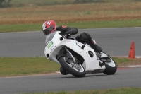 Motorcycle-action-photographs;Trackday-digital-images;event-digital-images;eventdigitalimages;no-limits-trackday;peter-wileman-photography;snetterton;snetterton-circuit-norfolk;snetterton-photographs;trackday;trackday-photos