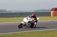 Motorcycle-action-photographs;Trackday-digital-images;event-digital-images;eventdigitalimages;no-limits-trackday;peter-wileman-photography;snetterton;snetterton-circuit-norfolk;snetterton-photographs;trackday;trackday-photos