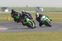 Motorcycle-action-photographs;Trackday-digital-images;event-digital-images;eventdigitalimages;no-limits-trackday;peter-wileman-photography;snetterton;snetterton-circuit-norfolk;snetterton-photographs;trackday;trackday-photos