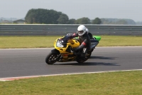 Motorcycle-action-photographs;Trackday-digital-images;event-digital-images;eventdigitalimages;no-limits-trackday;peter-wileman-photography;snetterton;snetterton-circuit-norfolk;snetterton-photographs;trackday;trackday-photos