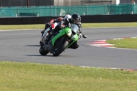 Motorcycle-action-photographs;Trackday-digital-images;event-digital-images;eventdigitalimages;no-limits-trackday;peter-wileman-photography;snetterton;snetterton-circuit-norfolk;snetterton-photographs;trackday;trackday-photos