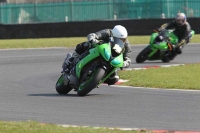 Motorcycle-action-photographs;Trackday-digital-images;event-digital-images;eventdigitalimages;no-limits-trackday;peter-wileman-photography;snetterton;snetterton-circuit-norfolk;snetterton-photographs;trackday;trackday-photos