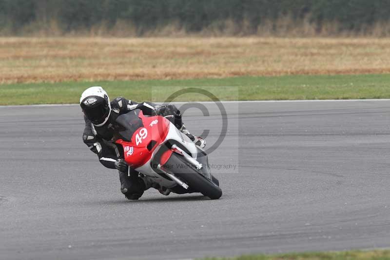 Motorcycle action photographs;Trackday digital images;event digital images;eventdigitalimages;no limits trackday;peter wileman photography;snetterton;snetterton circuit norfolk;snetterton photographs;trackday;trackday photos
