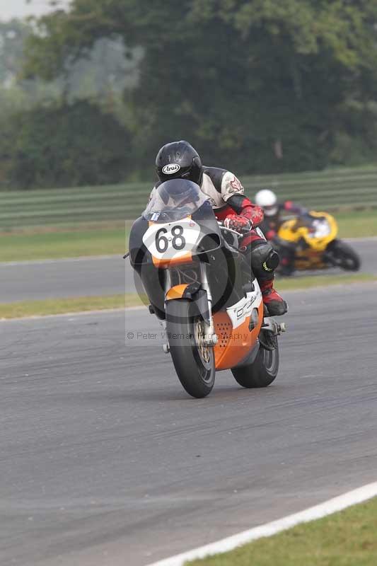 Motorcycle action photographs;Trackday digital images;event digital images;eventdigitalimages;no limits trackday;peter wileman photography;snetterton;snetterton circuit norfolk;snetterton photographs;trackday;trackday photos