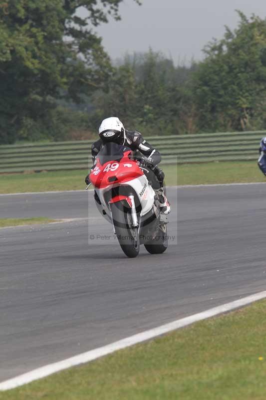Motorcycle action photographs;Trackday digital images;event digital images;eventdigitalimages;no limits trackday;peter wileman photography;snetterton;snetterton circuit norfolk;snetterton photographs;trackday;trackday photos
