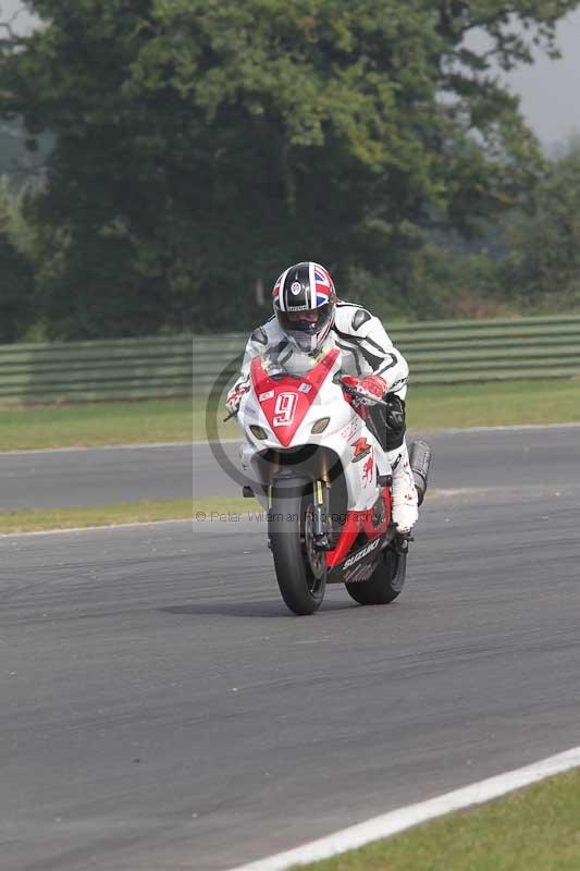 Motorcycle action photographs;Trackday digital images;event digital images;eventdigitalimages;no limits trackday;peter wileman photography;snetterton;snetterton circuit norfolk;snetterton photographs;trackday;trackday photos
