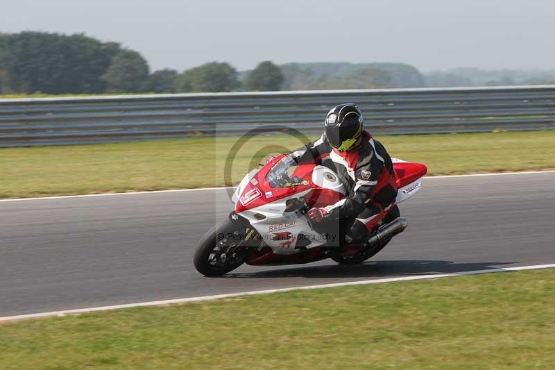 Motorcycle action photographs;Trackday digital images;event digital images;eventdigitalimages;no limits trackday;peter wileman photography;snetterton;snetterton circuit norfolk;snetterton photographs;trackday;trackday photos
