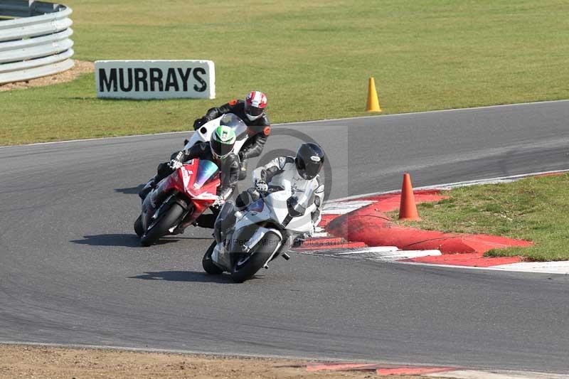 Motorcycle action photographs;Trackday digital images;event digital images;eventdigitalimages;no limits trackday;peter wileman photography;snetterton;snetterton circuit norfolk;snetterton photographs;trackday;trackday photos