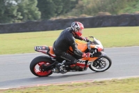 Motorcycle-action-photographs;Trackday-digital-images;event-digital-images;eventdigitalimages;no-limits-trackday;peter-wileman-photography;snetterton;snetterton-circuit-norfolk;snetterton-photographs;trackday;trackday-photos