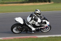 Motorcycle-action-photographs;Trackday-digital-images;event-digital-images;eventdigitalimages;no-limits-trackday;peter-wileman-photography;snetterton;snetterton-circuit-norfolk;snetterton-photographs;trackday;trackday-photos