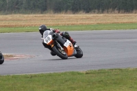 Motorcycle-action-photographs;Trackday-digital-images;event-digital-images;eventdigitalimages;no-limits-trackday;peter-wileman-photography;snetterton;snetterton-circuit-norfolk;snetterton-photographs;trackday;trackday-photos