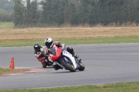 Motorcycle-action-photographs;Trackday-digital-images;event-digital-images;eventdigitalimages;no-limits-trackday;peter-wileman-photography;snetterton;snetterton-circuit-norfolk;snetterton-photographs;trackday;trackday-photos