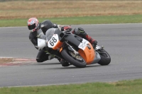 Motorcycle-action-photographs;Trackday-digital-images;event-digital-images;eventdigitalimages;no-limits-trackday;peter-wileman-photography;snetterton;snetterton-circuit-norfolk;snetterton-photographs;trackday;trackday-photos