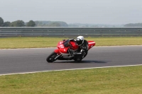 Motorcycle-action-photographs;Trackday-digital-images;event-digital-images;eventdigitalimages;no-limits-trackday;peter-wileman-photography;snetterton;snetterton-circuit-norfolk;snetterton-photographs;trackday;trackday-photos