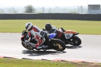 Motorcycle-action-photographs;Trackday-digital-images;event-digital-images;eventdigitalimages;no-limits-trackday;peter-wileman-photography;snetterton;snetterton-circuit-norfolk;snetterton-photographs;trackday;trackday-photos