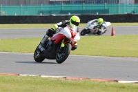 Motorcycle-action-photographs;Trackday-digital-images;event-digital-images;eventdigitalimages;no-limits-trackday;peter-wileman-photography;snetterton;snetterton-circuit-norfolk;snetterton-photographs;trackday;trackday-photos