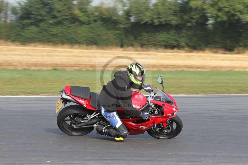 Motorcycle action photographs;Trackday digital images;event digital images;eventdigitalimages;no limits trackday;peter wileman photography;snetterton;snetterton circuit norfolk;snetterton photographs;trackday;trackday photos