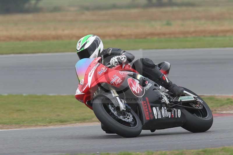 Motorcycle action photographs;Trackday digital images;event digital images;eventdigitalimages;no limits trackday;peter wileman photography;snetterton;snetterton circuit norfolk;snetterton photographs;trackday;trackday photos
